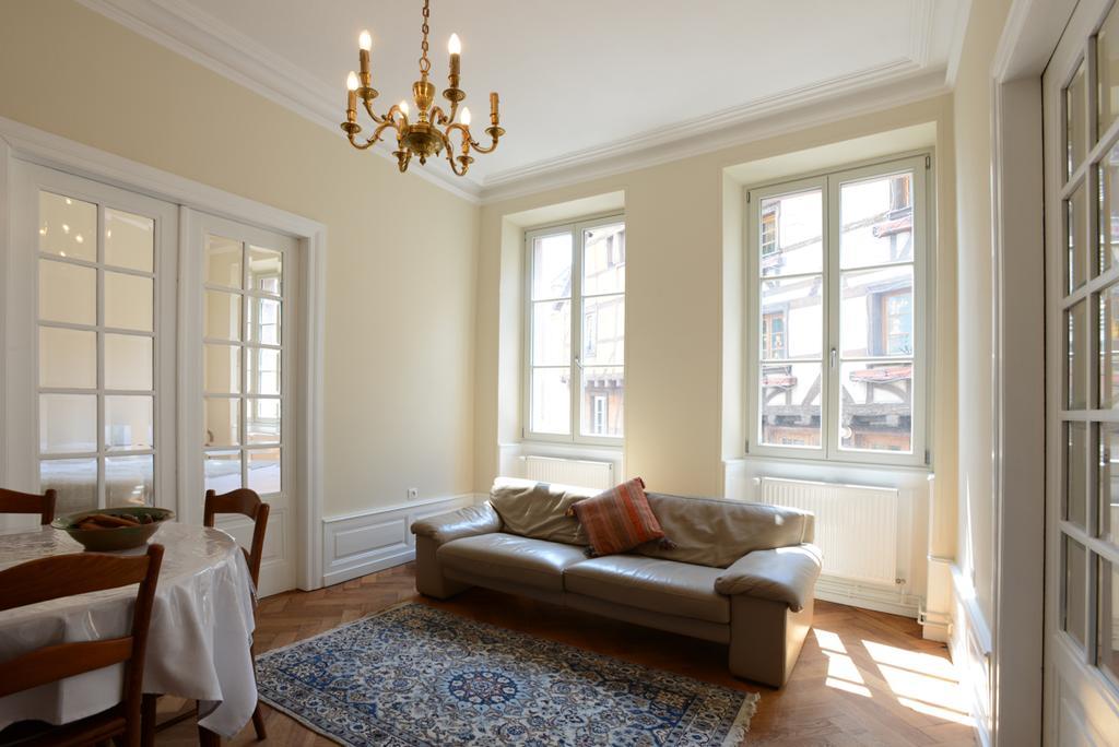 Les Appartements Saint Nicolas Colmar Exterior photo